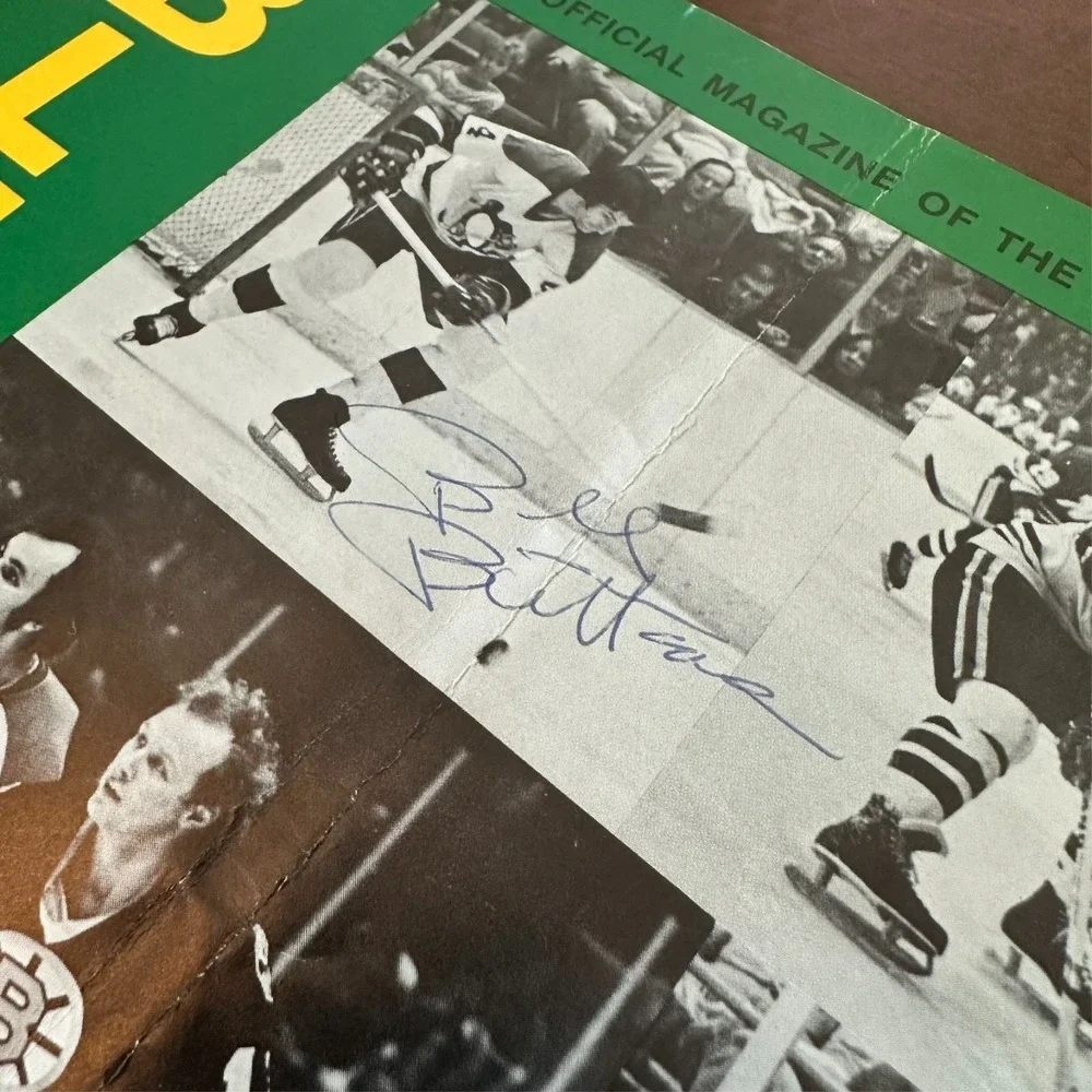 1977 New England Whalers Program – Signed by Gordie Howe & Bill Butters
